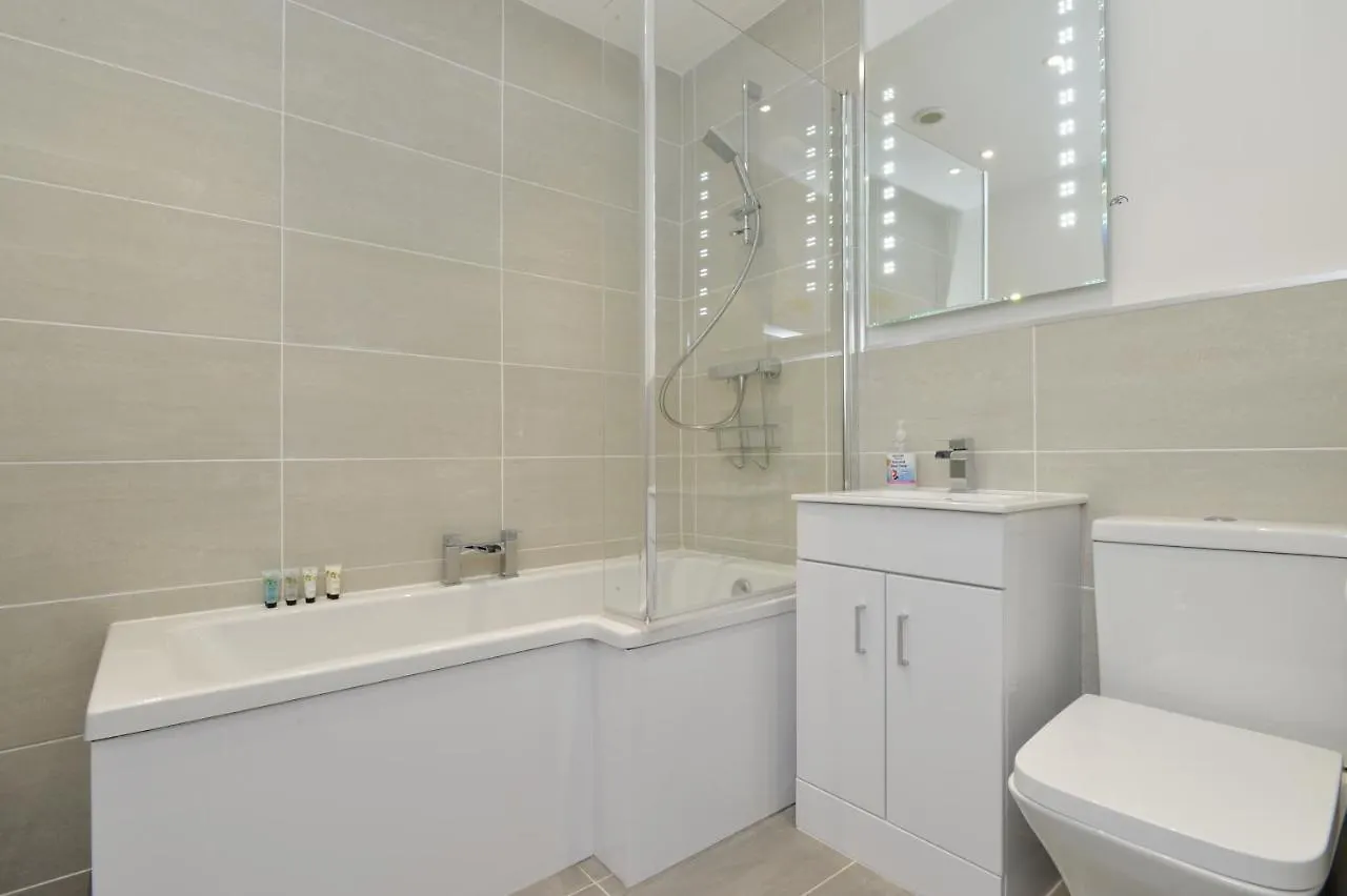 Home By The Meadows, Close To City Centre Edinburgh