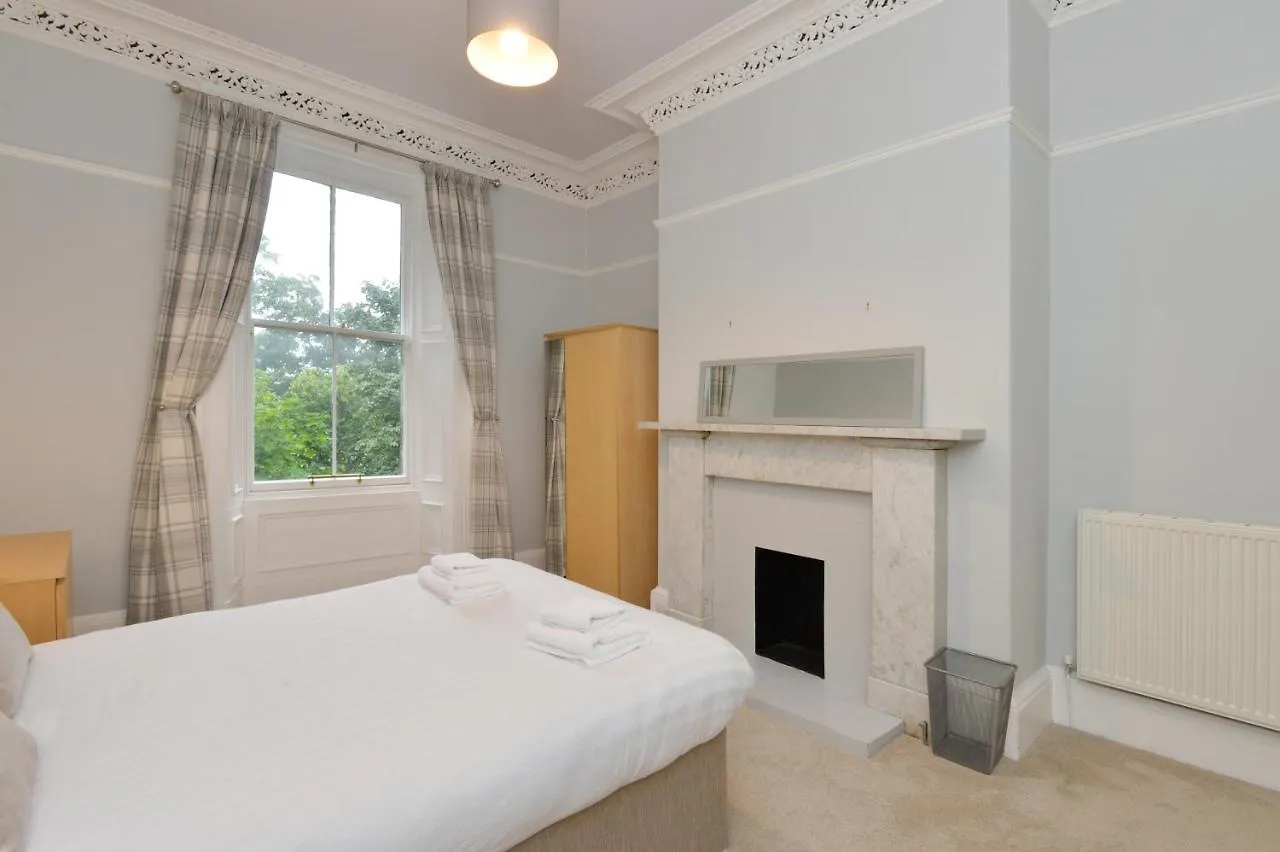 Home By The Meadows, Close To City Centre Edinburgh 0*,  Egyesült Királyság